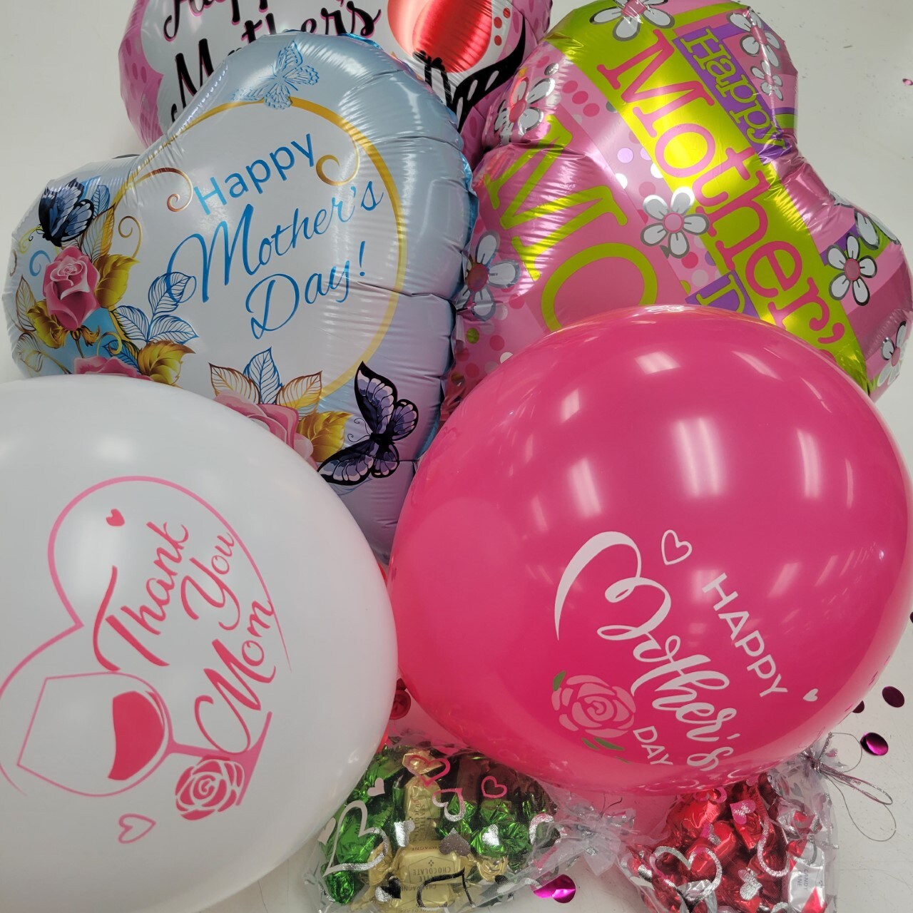 Mother's Day Candy/Balloon Bouquet